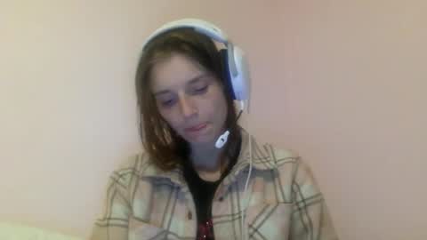 Luci Layne online show from July 2026 03:34:01 AM