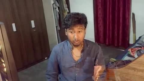 luci_ri online show from March 2026 02:01:02 AM