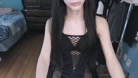 Lucia online show from February 2025 04:32:02 PM