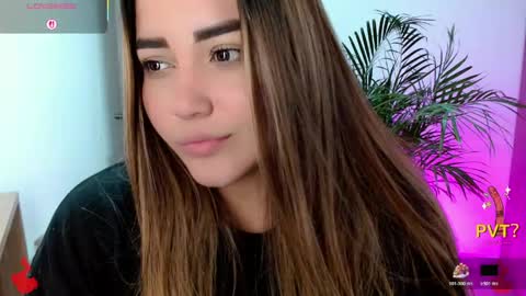 Snapshot of lucia_star_ chatting on May 2026 02:40:02 AM lucia star online show from May 2026 02:40:02 AM