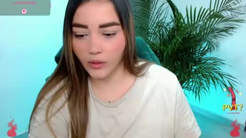 Snapshot of lucia_star_ chatting on July 2026 11:44:01 PM lucia star online show from July 2026 11:44:01 PM