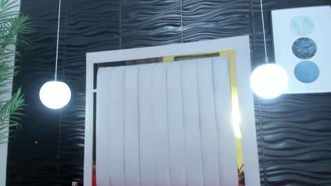 Snapshot of lucia_vonne chatting on February 2025 06:30:02 PM Lucia Vonne online show from February 2025 06:30:02 PM