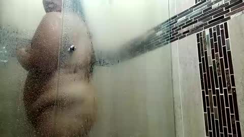 Snapshot of lucia_vonne chatting on March 2025 10:48:01 AM Lucia Vonne online show from March 2025 10:48:01 AM