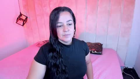 Snapshot of lucia_vonne chatting on September 2025 01:10:01 PM Lucia Vonne online show from September 2025 01:10:01 PM