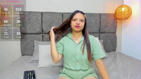Snapshot of lucia_watson_ chatting on October 2025 12:11:01 PM LUCIA online show from October 2025 12:11:01 PM