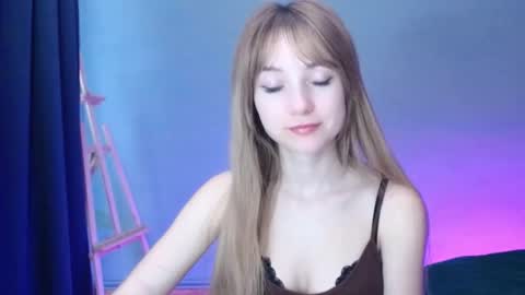 Lucy online show from February 2025 09:43:01 AM