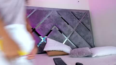 Snapshot of luciagray chatting on October 2025 12:13:02 PM Lucia Gray online show from October 2025 12:13:02 PM