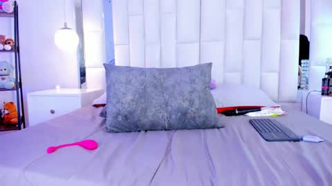 Snapshot of luciana_66 chatting on February 2025 04:28:02 AM Lisseth online show from February 2025 04:28:02 AM