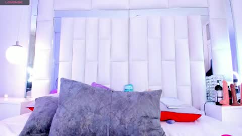 Snapshot of luciana_66 chatting on February 2025 02:08:02 AM Lisseth online show from February 2025 02:08:02 AM