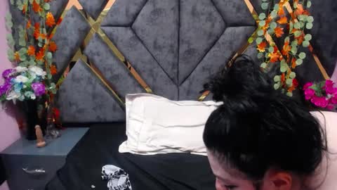 Snapshot of luciana_ass chatting on February 2025 09:15:02 PM Luci online show from February 2025 09:15:02 PM