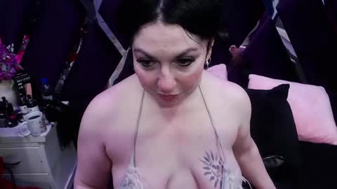 Snapshot of luciana_ass chatting on October 2025 08:42:01 PM Luci online show from October 2025 08:42:01 PM