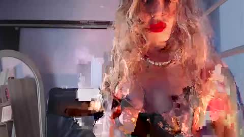 Luciana Evans online show from March 2025 06:43:02 PM