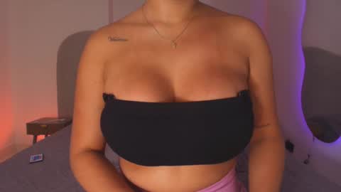 instagram luciana417  online show from January 2026 03:11:01 AM