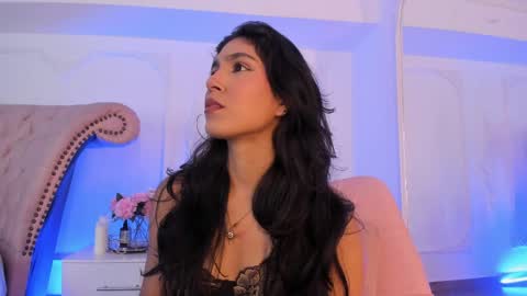 Luciana online show from April 2026 08:35:02 PM