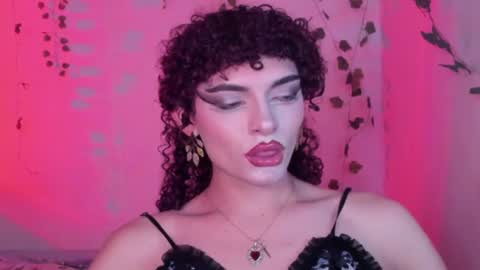 Snapshot of lucianromeo17 chatting on July 2026 06:19:02 AM Lucy or Lucian 3 Come to my social Links3 online show from July 2026 06:19:02 AM