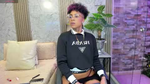 Snapshot of luciawallace chatting on July 2026 10:31:02 PM lucia wallace online show from July 2026 10:31:02 PM