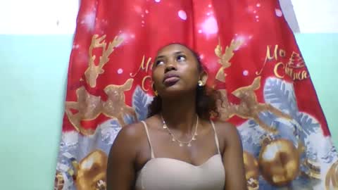 Snapshot of lucie196645 chatting on June 2026 06:49:02 AM lucie196645 online show from June 2026 06:49:02 AM