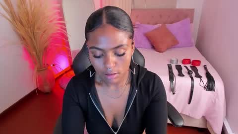     online show from October 2025 08:42:02 PM