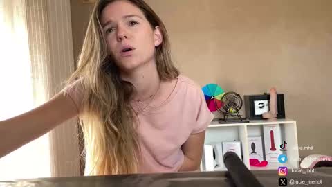 Snapshot of lucie_hot chatting on September 2025 01:02:02 PM Lucie hot follow me on online show from September 2025 01:02:02 PM