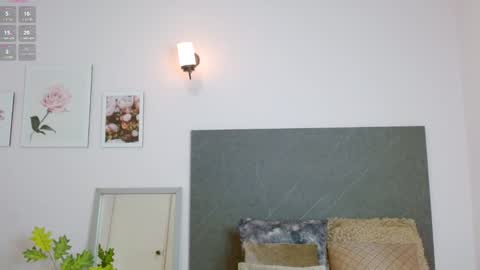 Snapshot of lucie_nicolls chatting on December 2024 05:53:02 PM Lucie online show from December 2024 05:53:02 PM