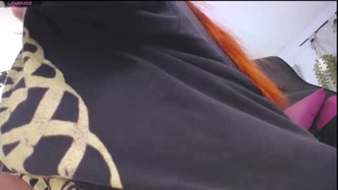 Snapshot of lucie_nicolls chatting on March 2026 01:00:01 PM Lucie online show from March 2026 01:00:01 PM