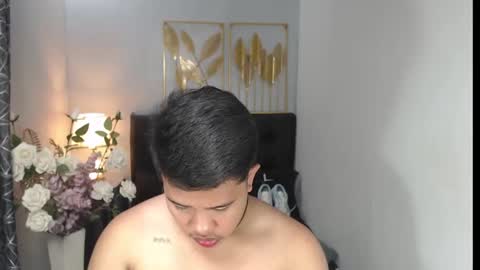 Luciferhotcum online show from February 2025 01:22:01 PM