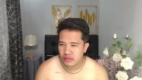 Luciferhotcum online show from February 2025 08:01:01 AM