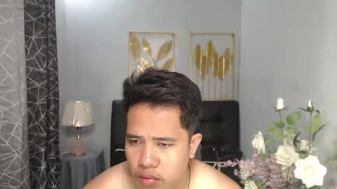 Luciferhotcum online show from February 2025 11:06:02 AM