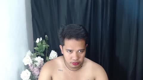 Luciferhotcum online show from February 2025 11:30:01 AM