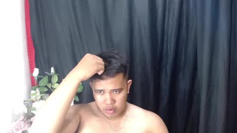 Luciferhotcum online show from March 2025 12:44:02 PM