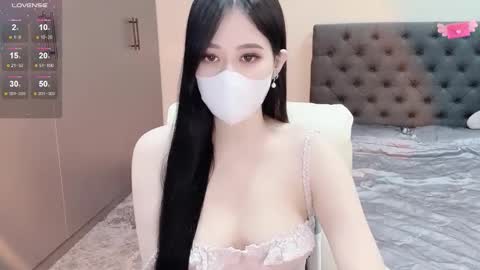 lucii04 online show from January 2026 04:54:02 PM