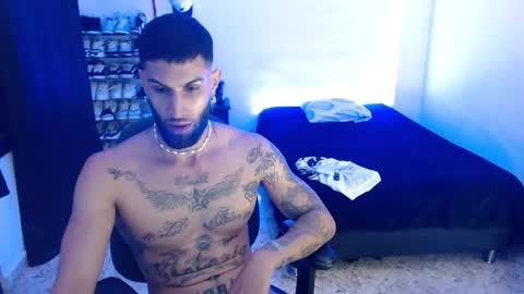 luciifer_hills online show from December 2024 05:40:02 PM