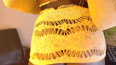 Snapshot of lucile_carrie chatting on June 2026 11:13:02 PM Lucile Carrie online show from June 2026 11:13:02 PM