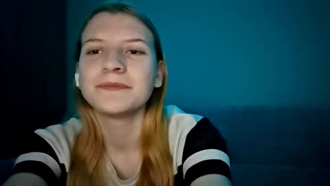 Monika online show from November 2025 03:31:01 AM