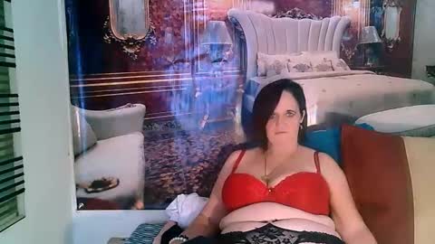 Grace online show from February 2025 12:28:01 PM