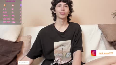 Noor online show from January 2025 08:35:02 PM