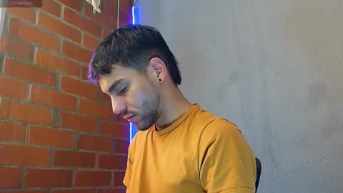 lucky_blessed online show from December 2025 03:51:02 PM