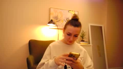 lucky_foryou_baby online show from December 2024 10:30:01 AM