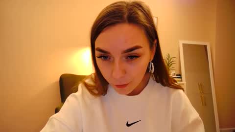 lucky_foryou_baby online show from January 2025 04:36:01 PM