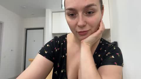 lucky_foryou_baby online show from February 2026 09:03:02 AM