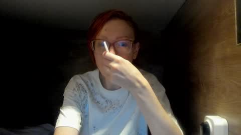 lucky_licky20 online show from February 2025 04:05:01 AM