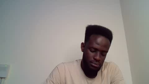 Snapshot of luckycharly chatting on February 2025 09:03:01 AM MASTER DOM online show from February 2025 09:03:01 AM