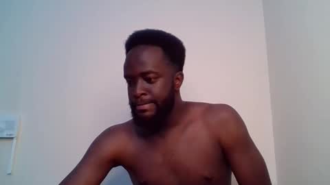 Snapshot of luckycharly chatting on December 2025 10:35:01 AM MASTER DOM online show from December 2025 10:35:01 AM