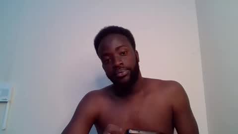 Snapshot of luckycharly chatting on March 2026 02:04:01 AM MASTER DOM online show from March 2026 02:04:01 AM