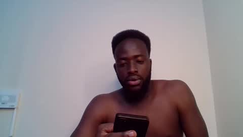 Snapshot of luckycharly chatting on March 2026 03:39:02 AM MASTER DOM online show from March 2026 03:39:02 AM