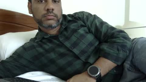 luckyfinalone online show from October 2025 09:58:02 PM