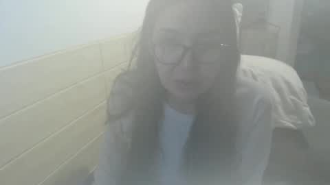 angelisa online show from December 2025 09:00:02 PM