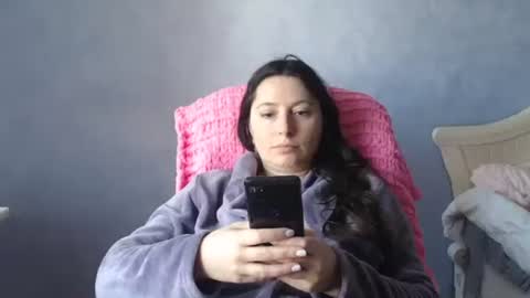 luckylinda23 online show from April 2026 10:22:02 AM