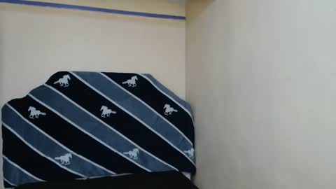 Snapshot of luckyluna7 chatting on September 2025 11:32:02 AM luckyluna online show from September 2025 11:32:02 AM