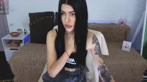 Monika online show from September 2025 10:05:01 AM